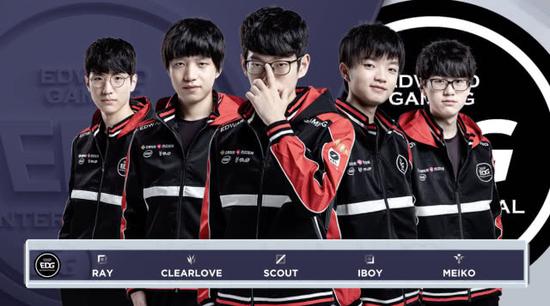 拉菲尼亚接 拉菲尼亚接